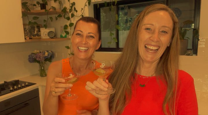 How to make a passionfruit Bellini with Jess & Em