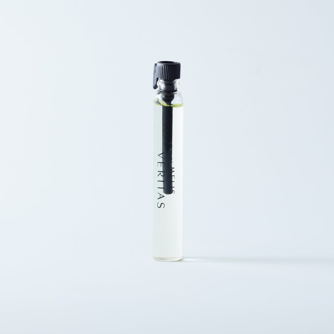 Natural perfume Veritas in 2ml sample