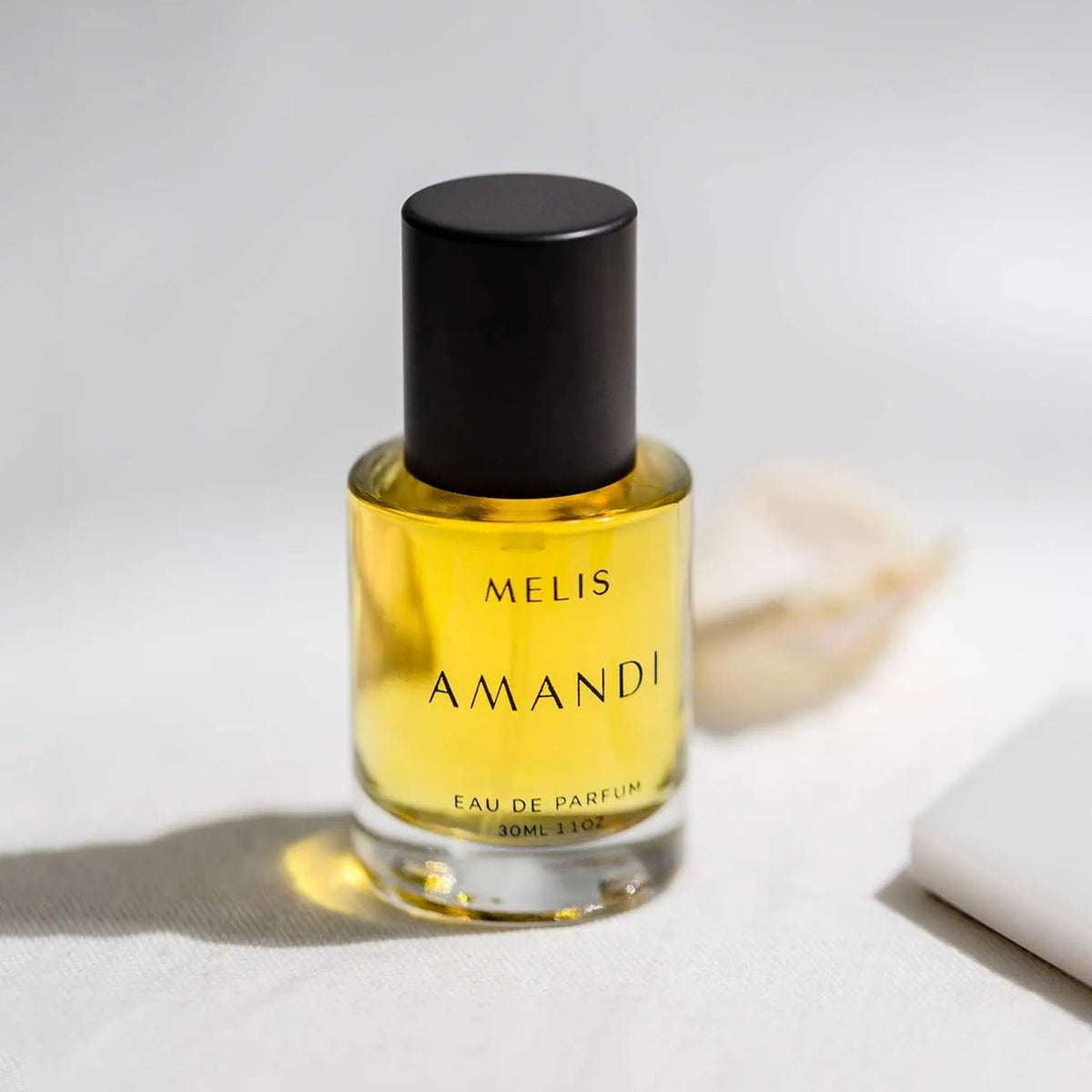 Shop Melis Amandi Natural Perfume at Sensoriam