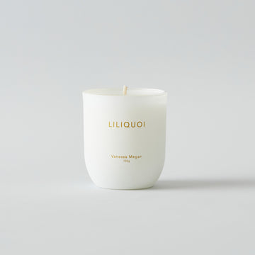 Shop Vanessa Megan Liliquoi Essential Oil Candle at Sensoriam