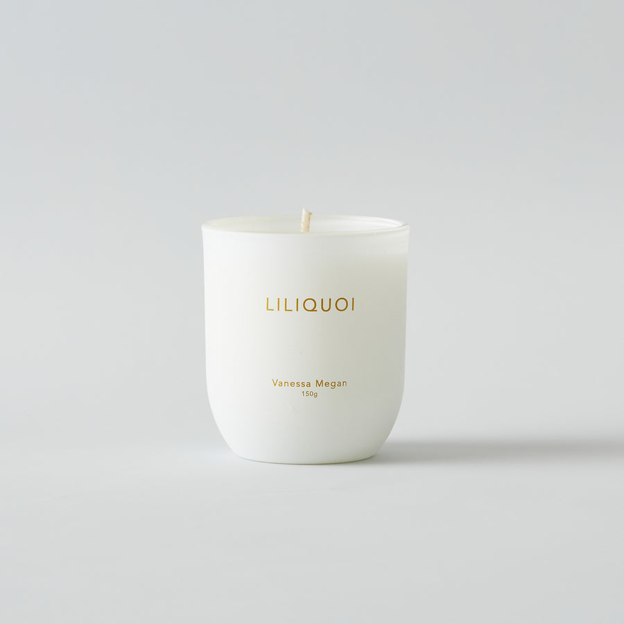 Shop Vanessa Megan Liliquoi Essential Oil Candle at Sensoriam