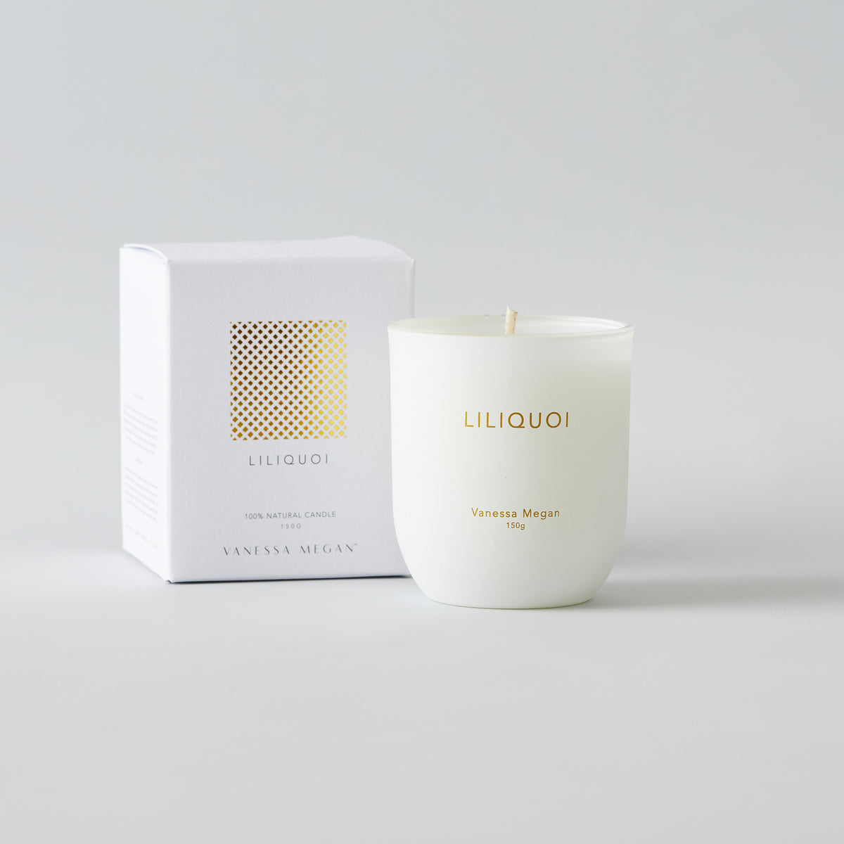 Shop Vanessa Megan Liliquoi Essential Oil Candle at Sensoriam