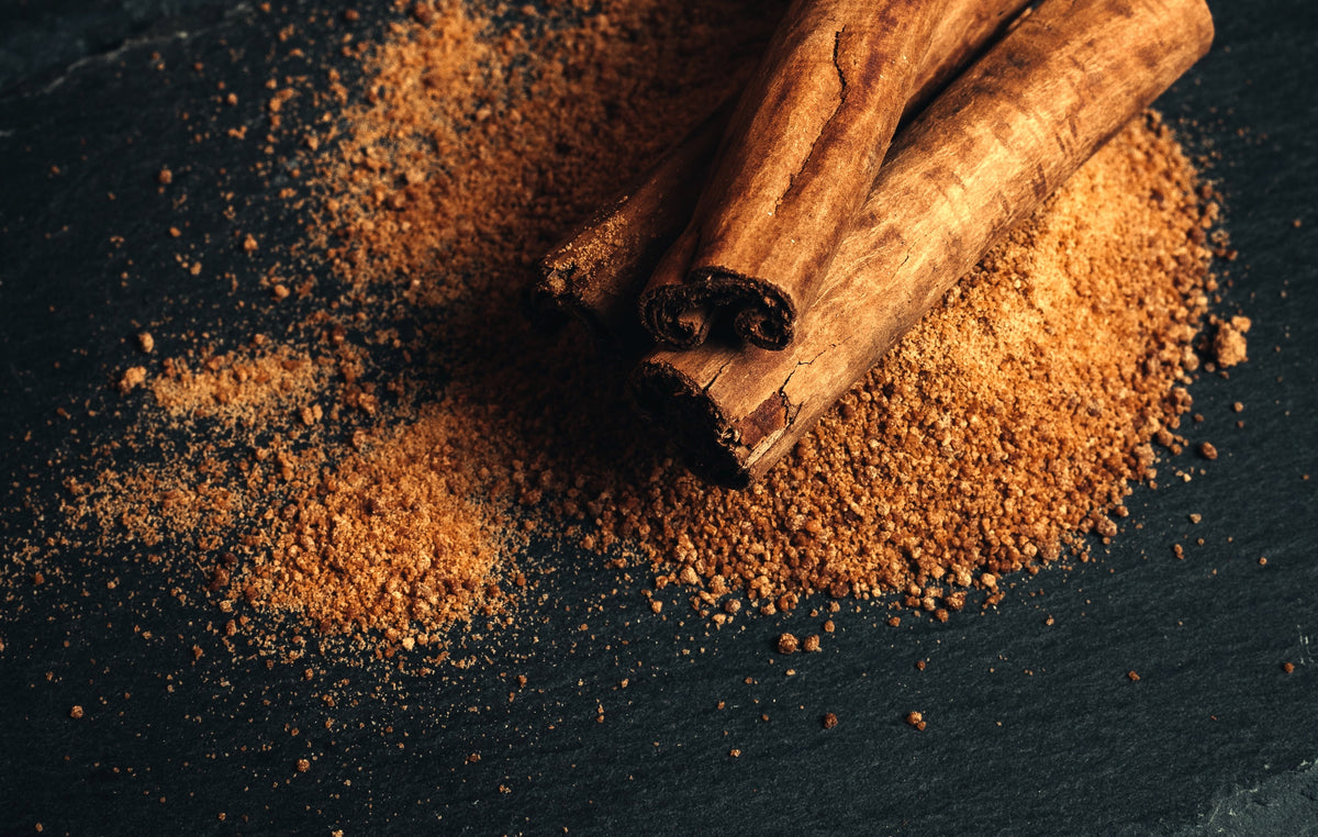 This collection is made up of cinnamon style perfumes.